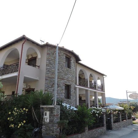 Apart Boutique Giorgos Amoliani Exteriör bild